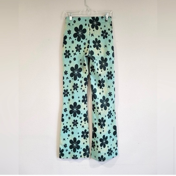 UO Urban Outfitters Floral Bryn Pull On Flare Pant Small - Picture 5 of 7